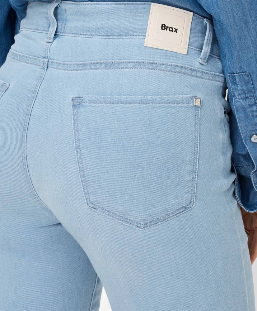 BRAX Flared Jeans Shakira S
