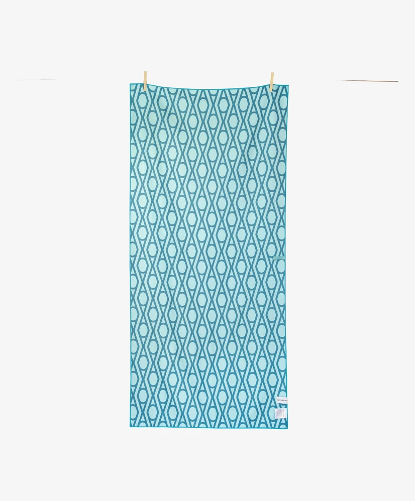 Buvanha Handdoek Germany 200x90 cm