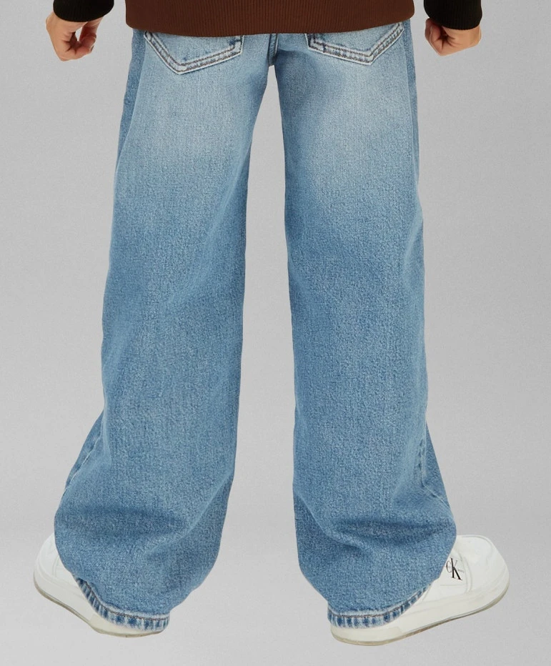Calvin Klein Jeans Loose Fit Skater