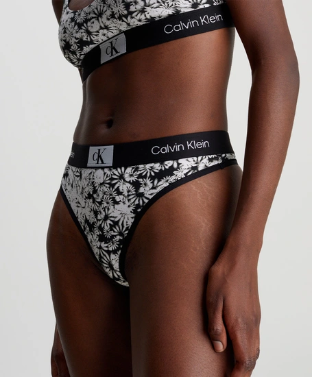 Calvin Klein Underwear String Modern