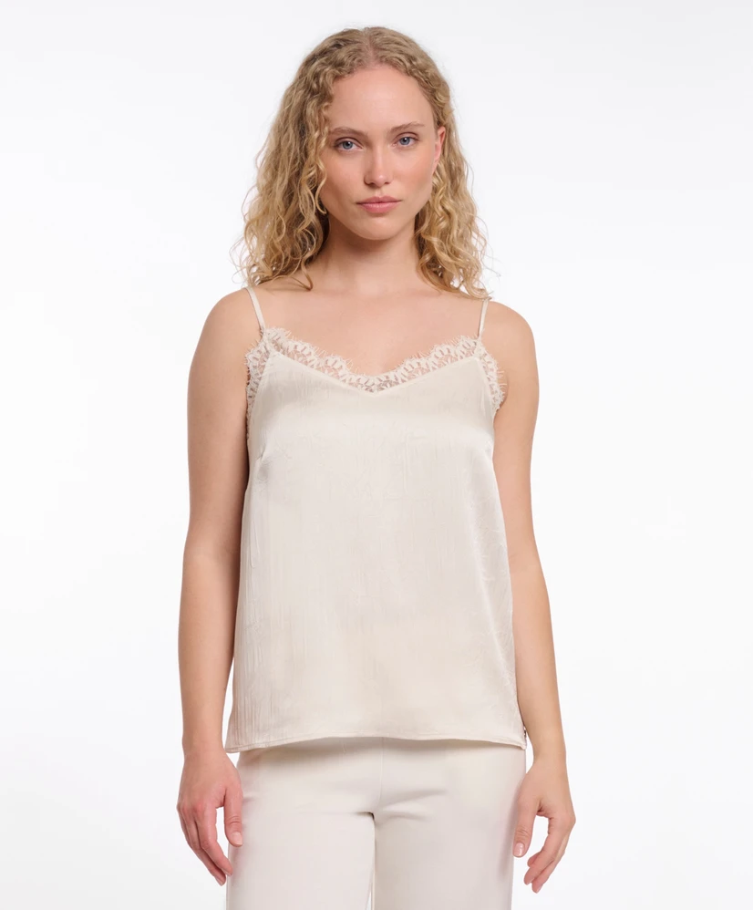 Camisole with adjustable straps and lace edge