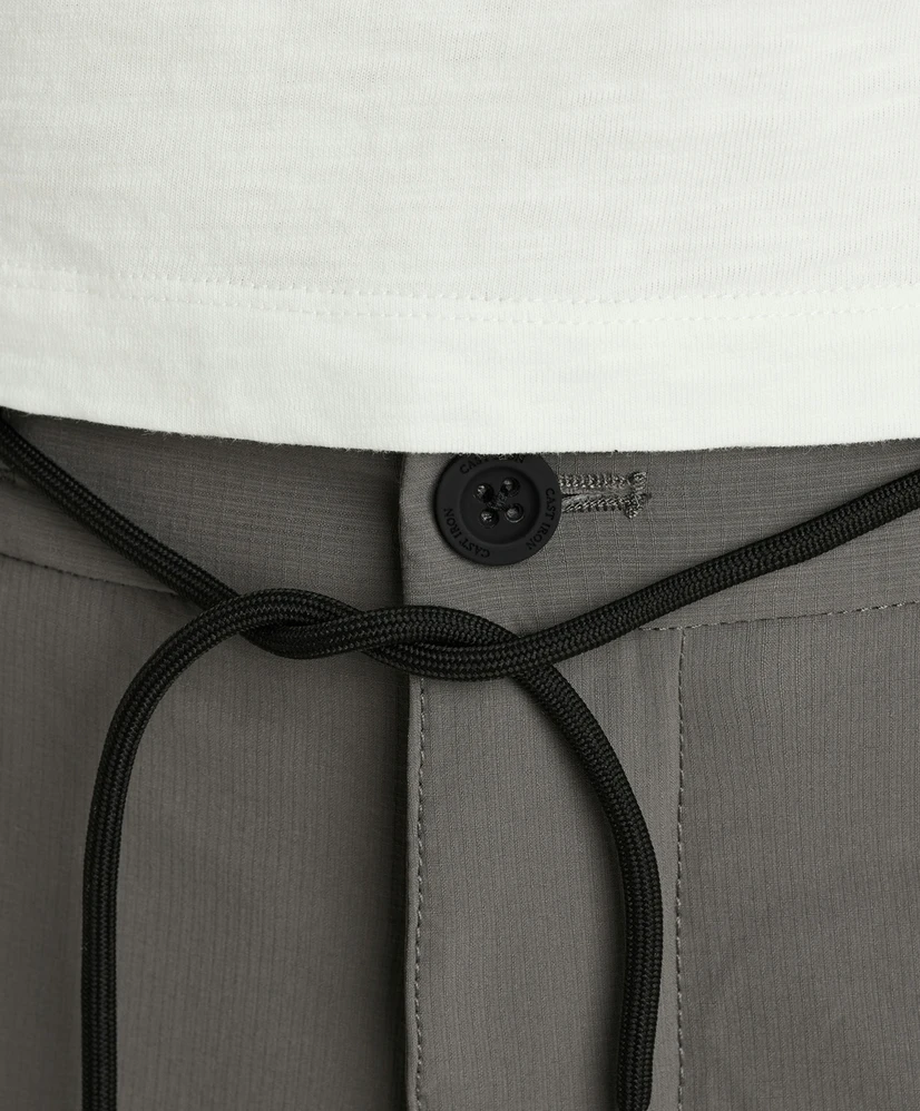 Cast Iron Cargo Short Tech Clean