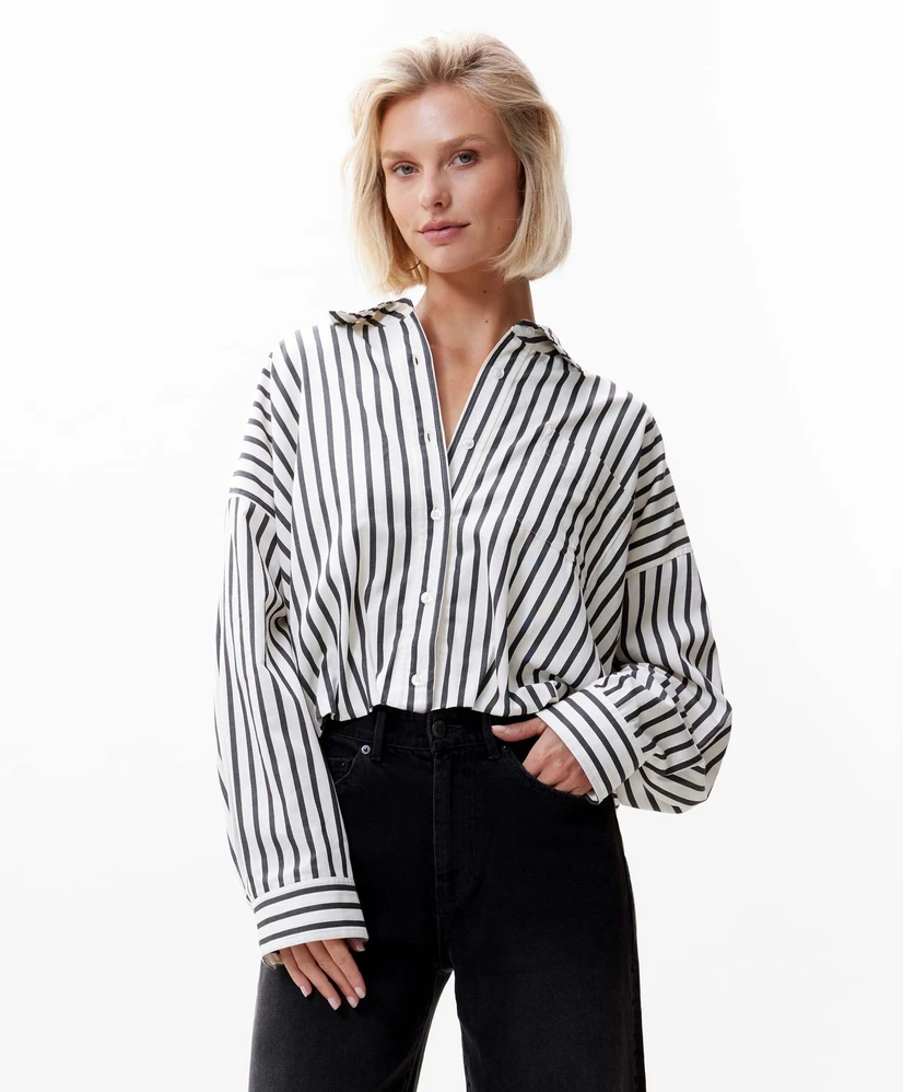 Catwalk Junkie Blouse Tuck In