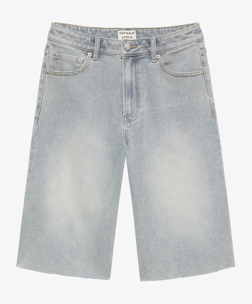 Catwalk Junkie Jorts Loose Fit Washed