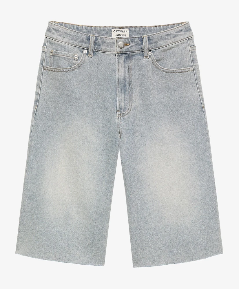 Catwalk Junkie Jorts Loose Fit Washed