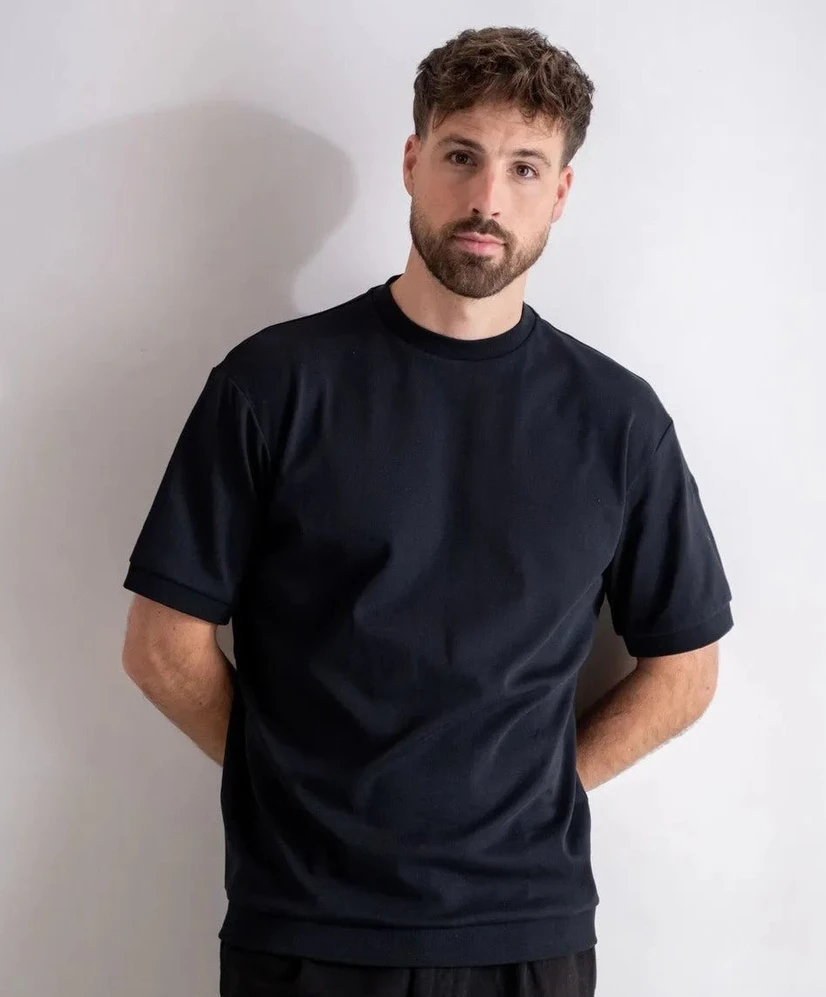 Club 24 T-shirt Paint it Black