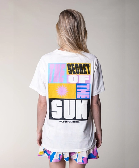 Colourful Rebel T-shirt Secret Sun