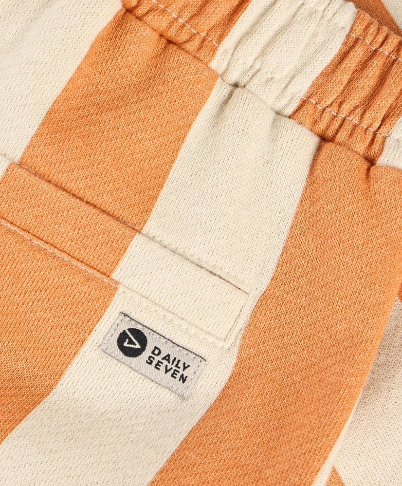 Daily7 Short Stripes