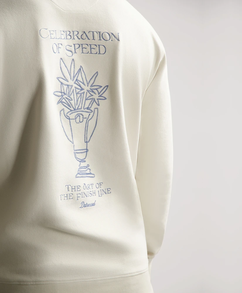 Dstrezzed Sweater Karas Artwork Crew