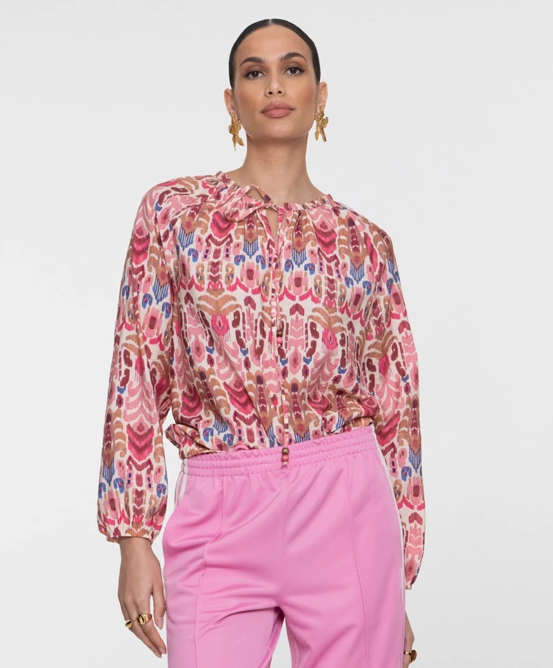 Geisha Blouse Allover Print