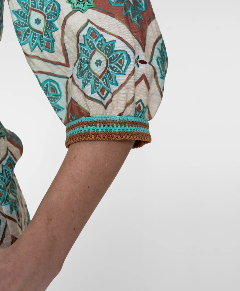 Geisha Blouse Allover Print