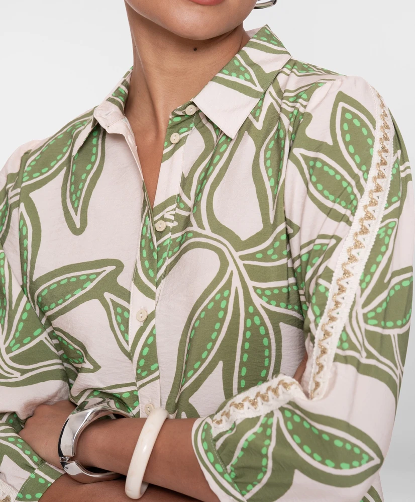 Geisha Blouse Leaves