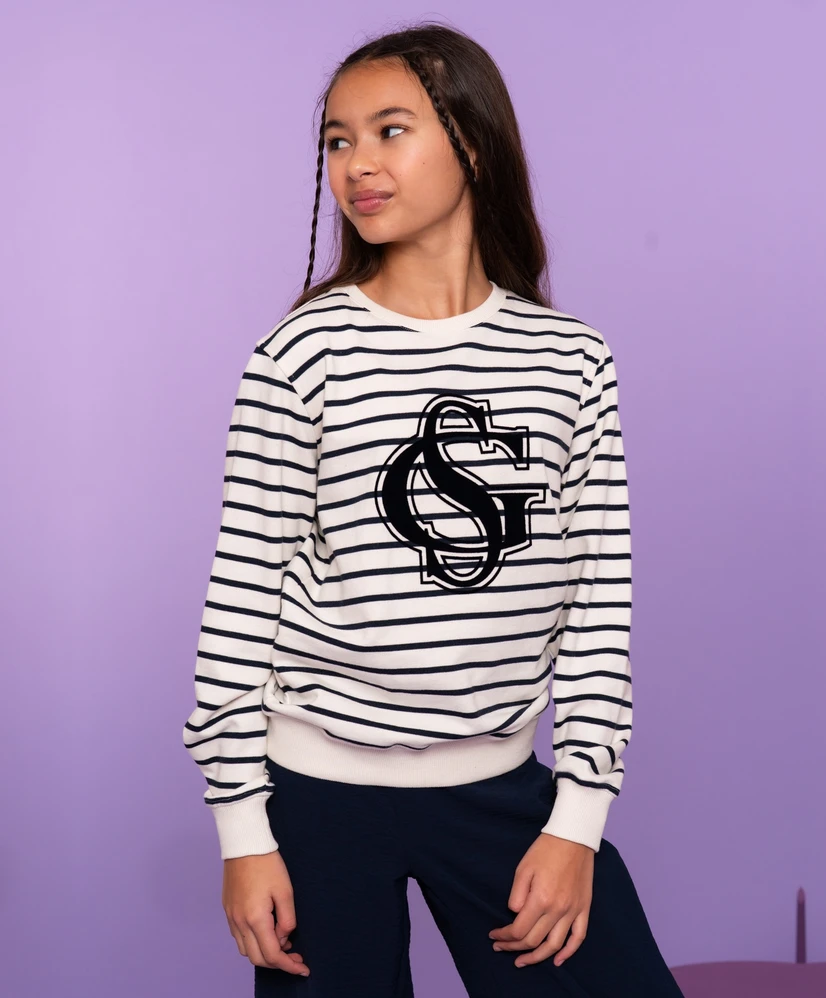 Geisha Girls Sweater Striped