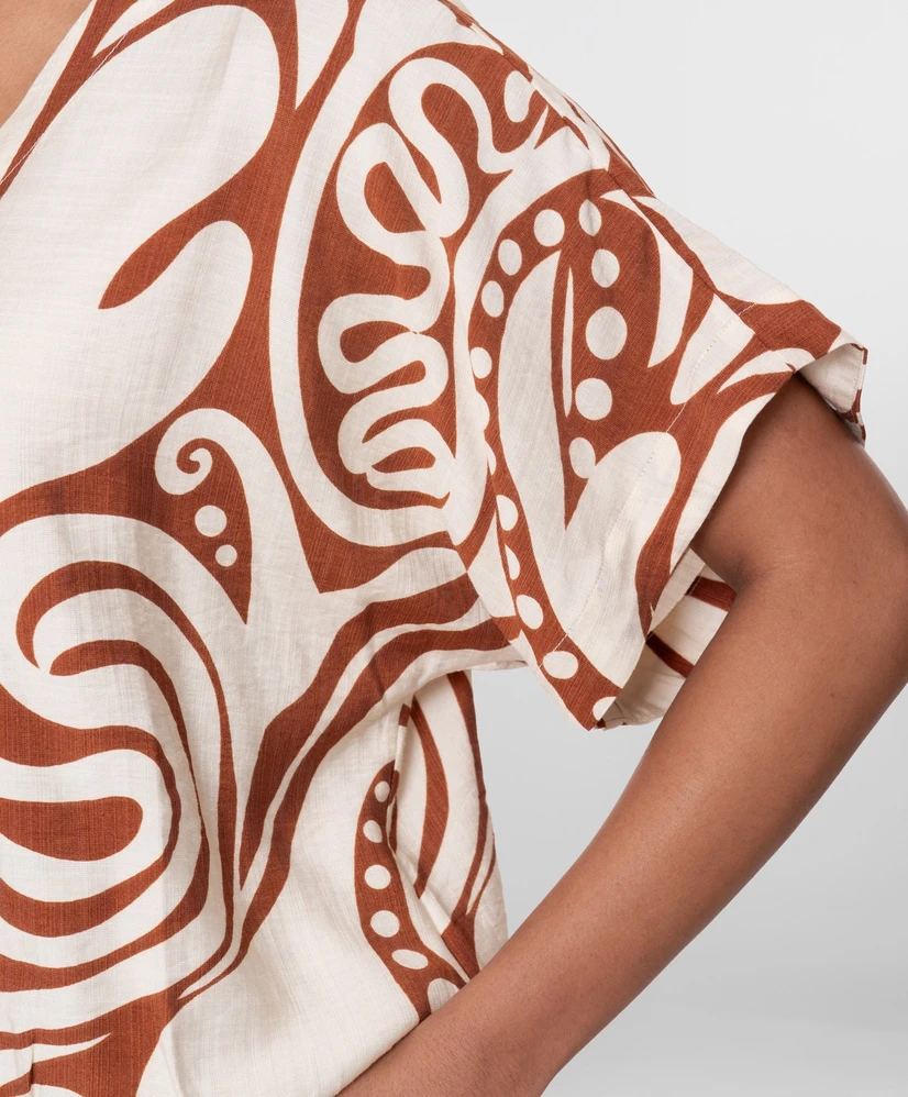 Geisha Top Swirl