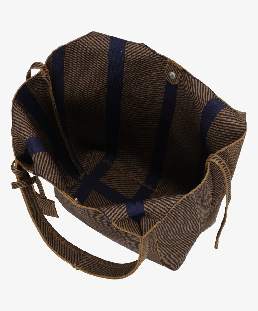 Ilse Jacobsen Tas Knitty