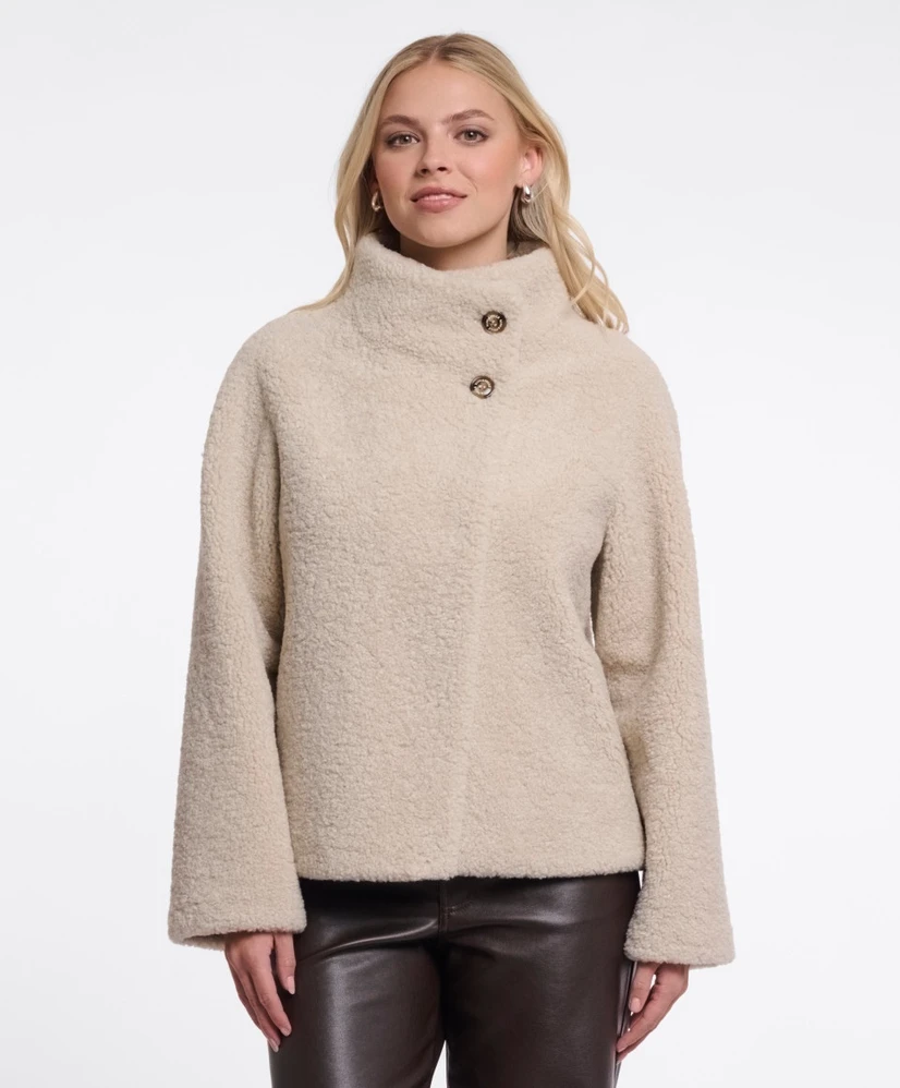 Jacket with high collar