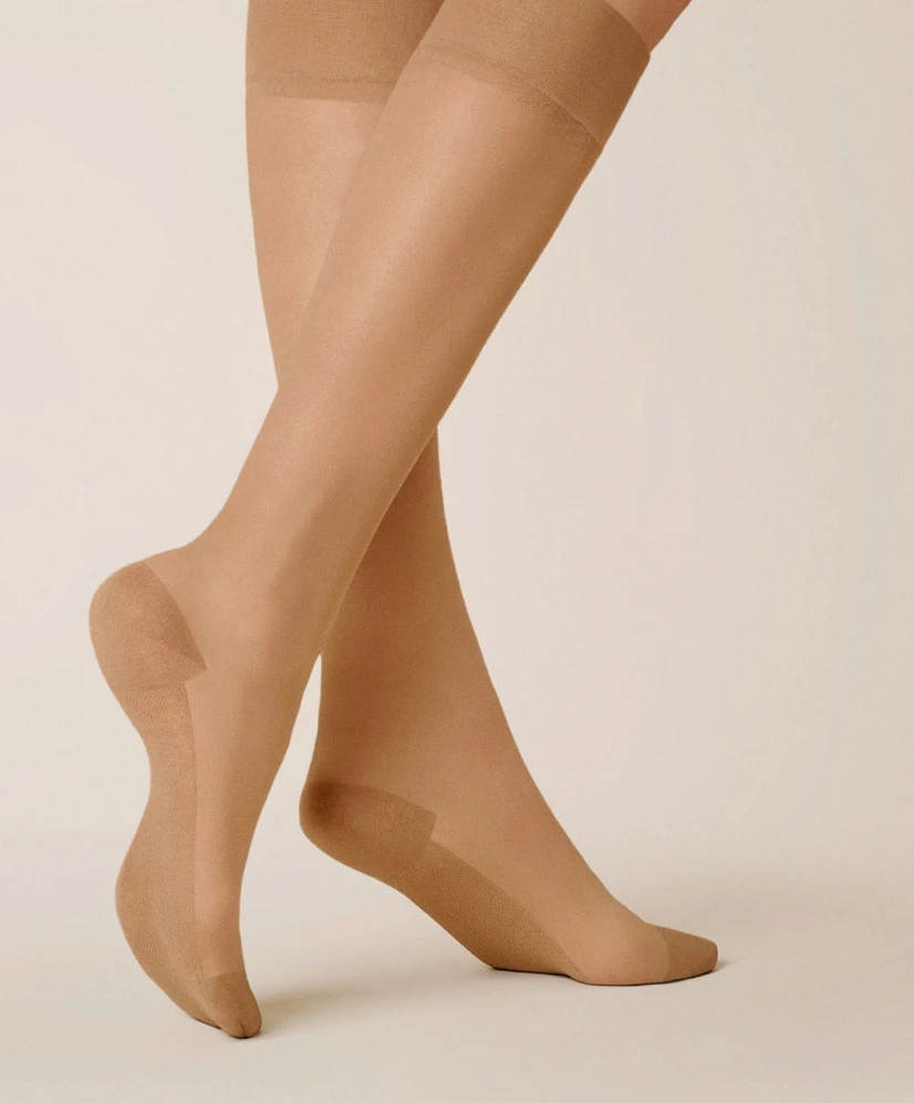Kunert Kniekousen Cotton Sole 20 Denier Tan