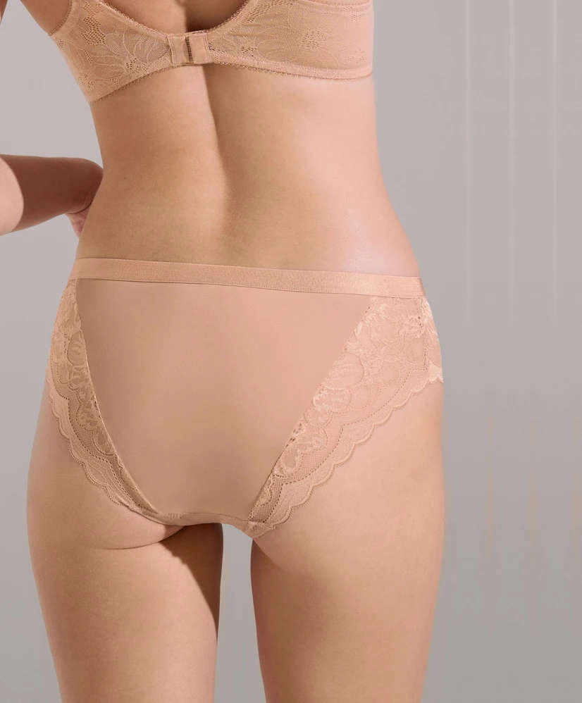 Lisca Slip Evelyn