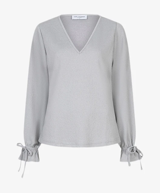 Lofty Manner Blouse Lumi