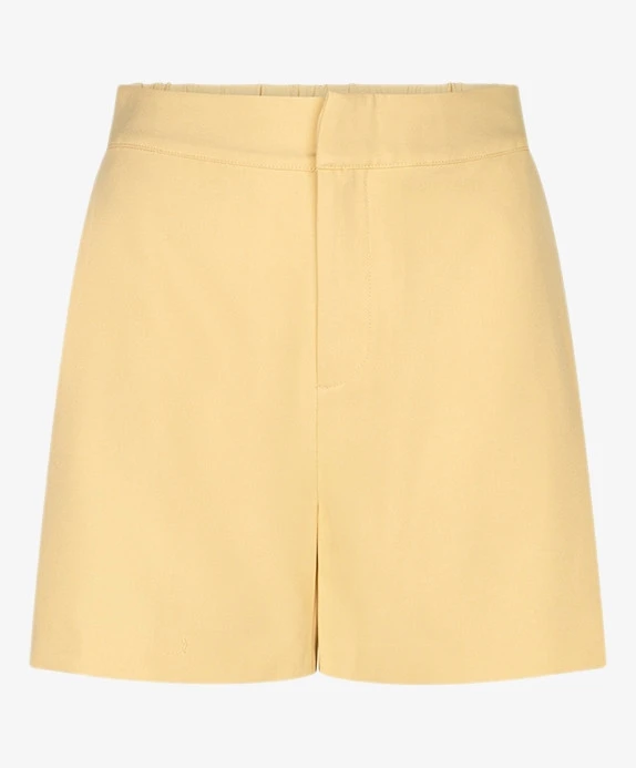 Lofty Manner Short Chelsey