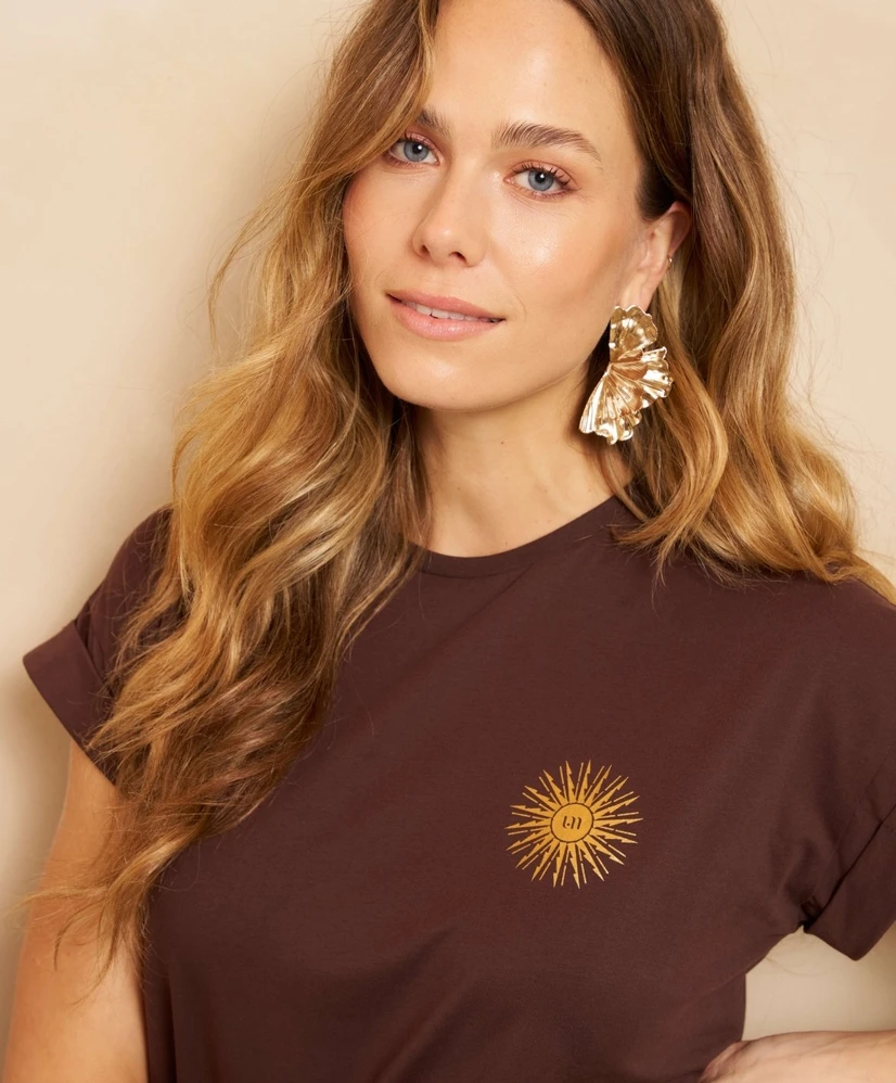Lofty Manner T-shirt Anna