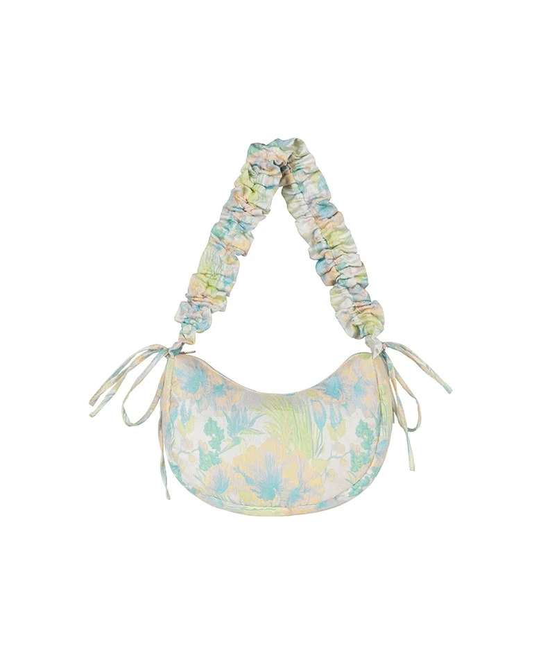 Lofty Manner Tas Polly