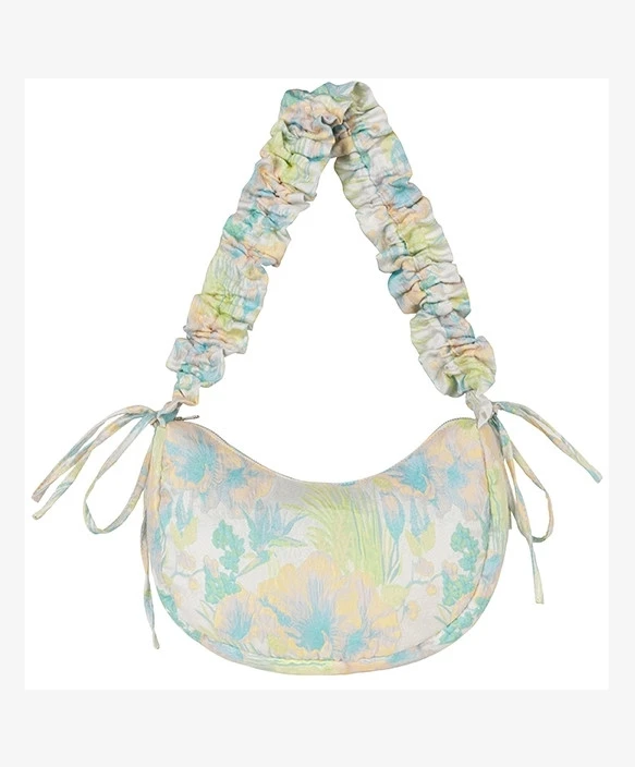 Lofty Manner Tas Polly