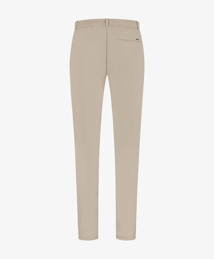 Malelions Chino Technical