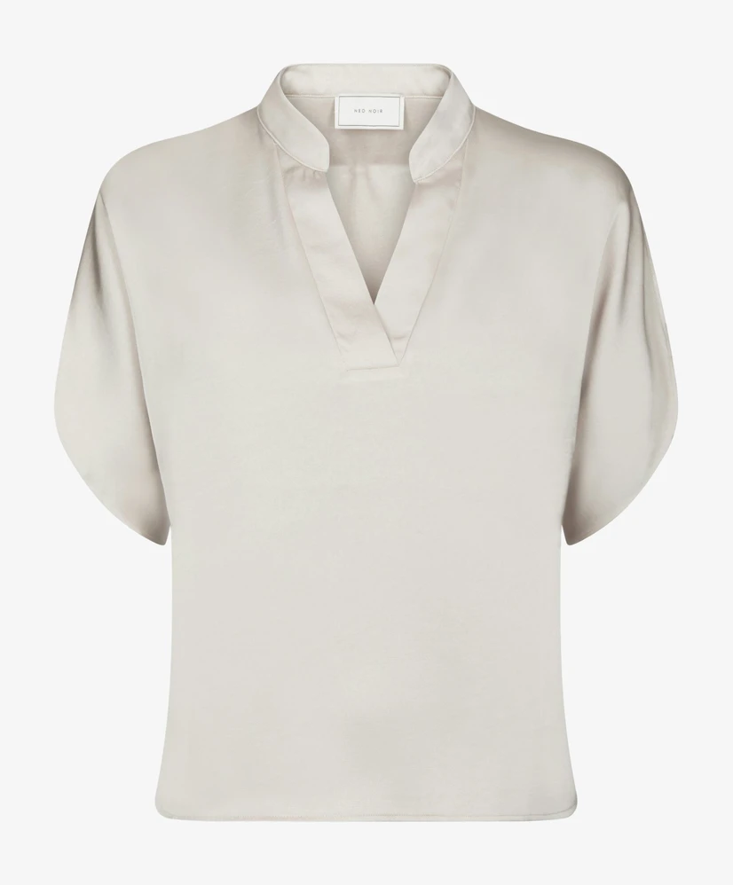 Neo Noir Blouse Anelle