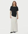 Neo Noir T-shirt Rasmine Soft