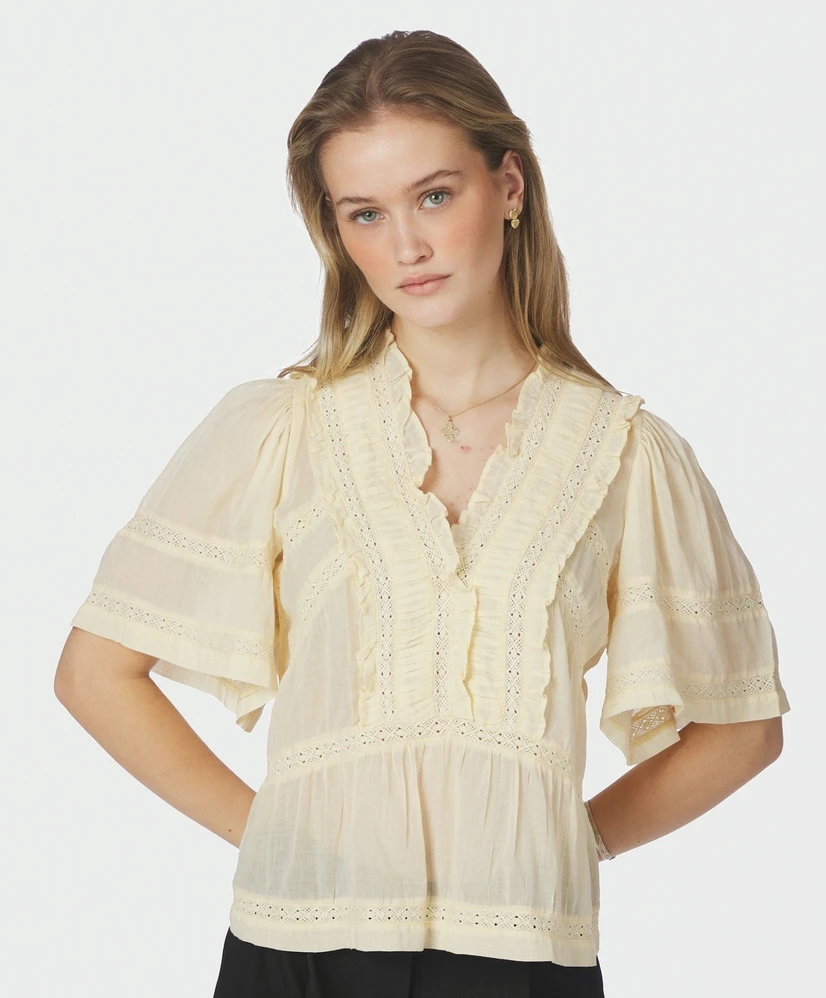 Neo Noir Top Evienne