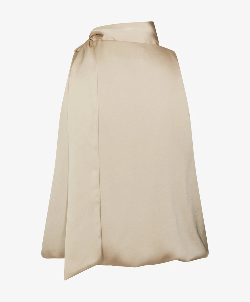 Neo Noir Top Veda Drapy Satin