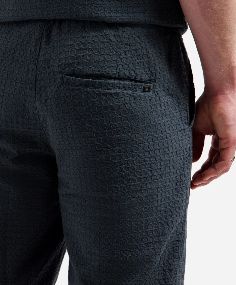 No Excess Short Effen
