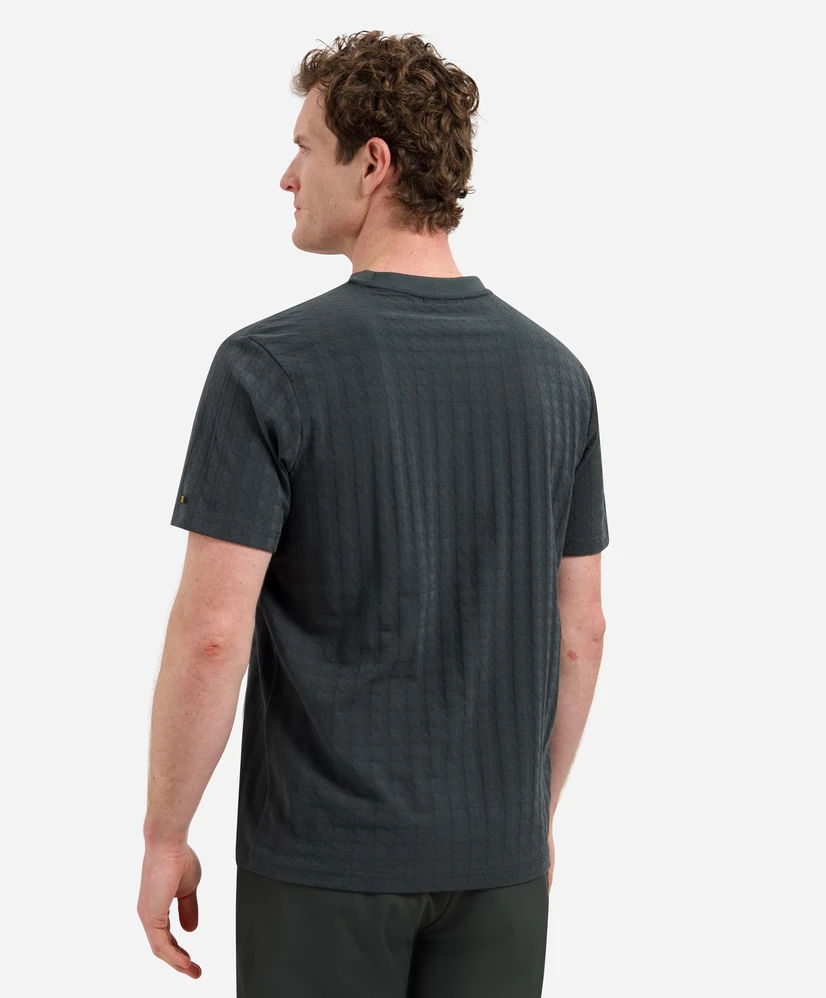 No Excess T-shirt Crewneck Solid Relief