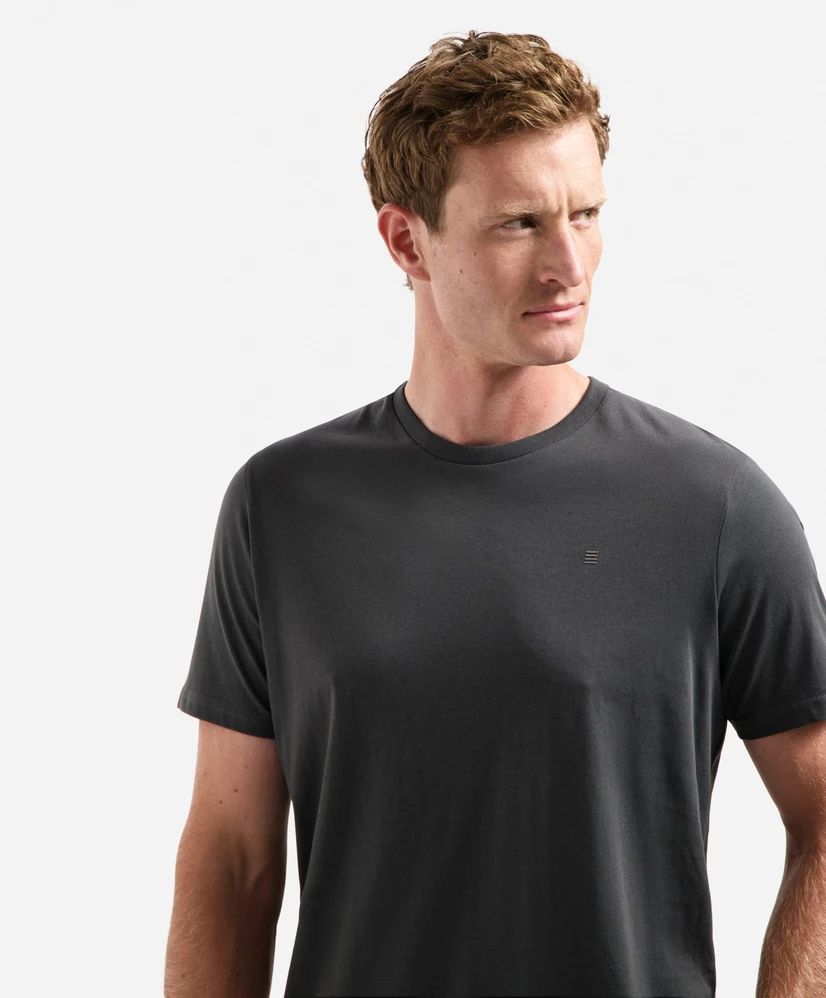 No Excess T-shirt Solid Basic