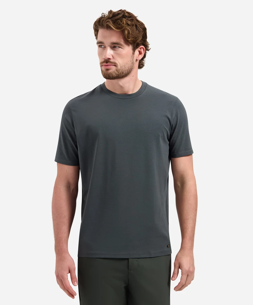 No Excess T-shirt Solid Basic