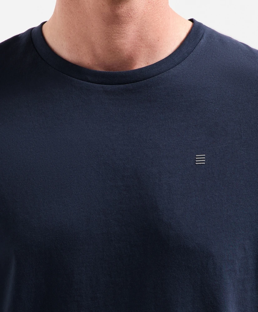 No Excess T-shirt Solid Basic