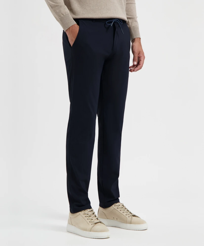 North 84 Broek Travel