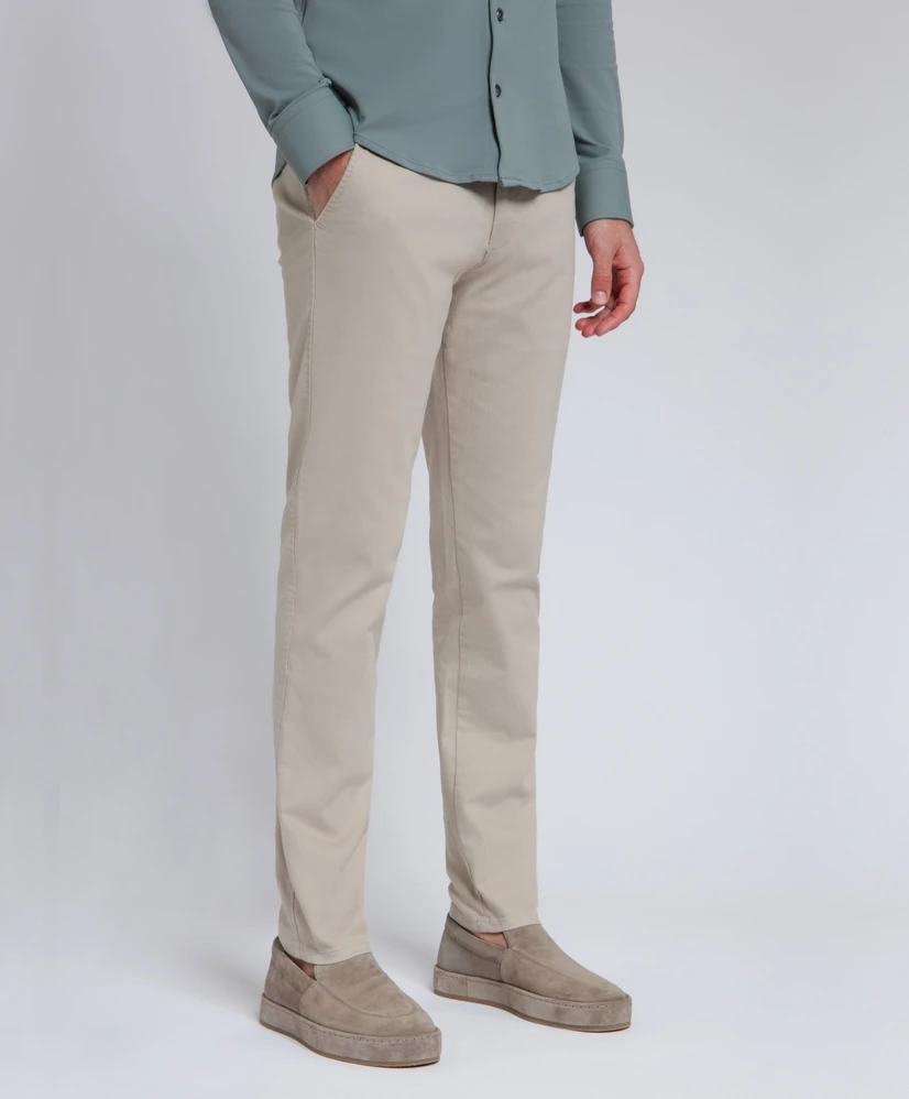 North 84 Chino Effen