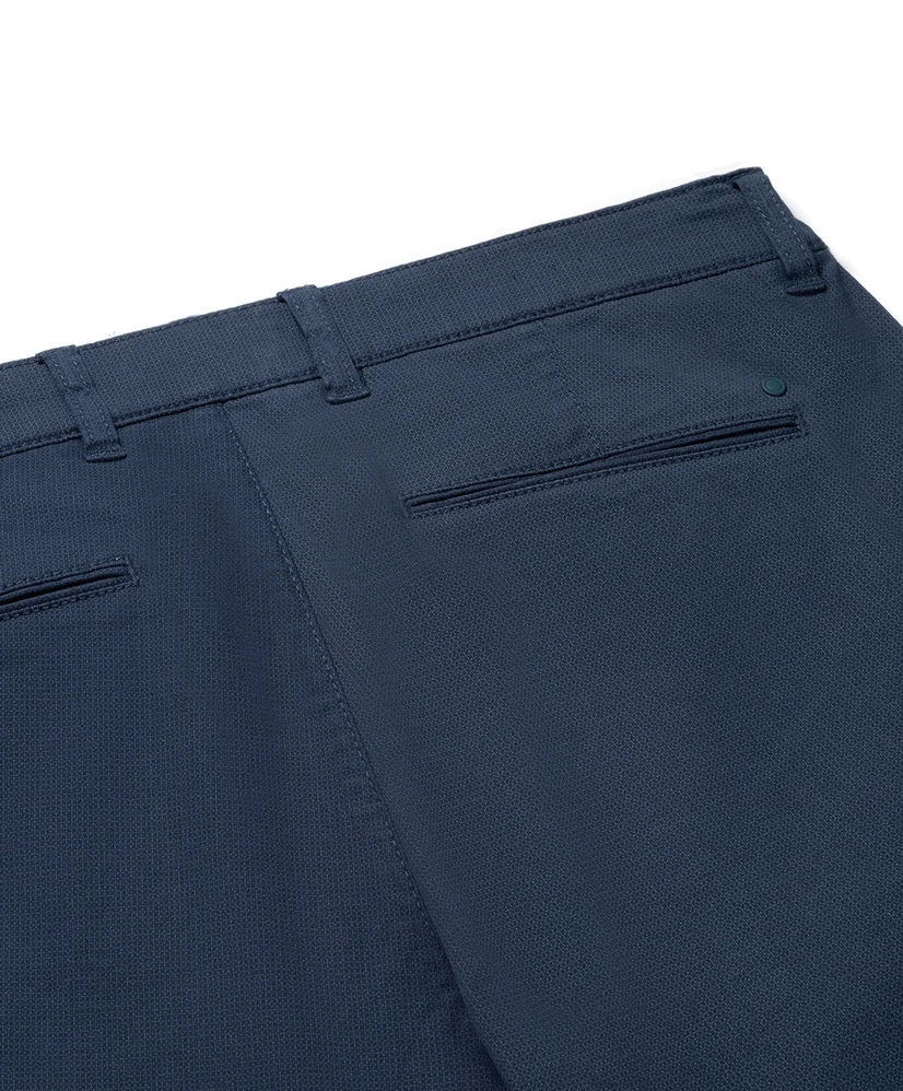 North 84 Chino Elegance