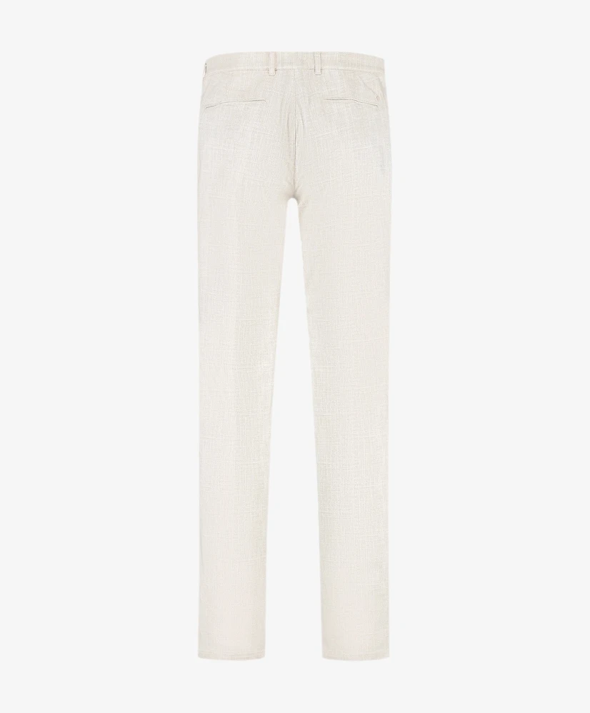 North 84 Chino Elegance