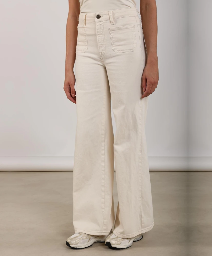 NUKUS Jeans Straight Leg Scarlet