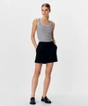 OBJECT Short Lisa