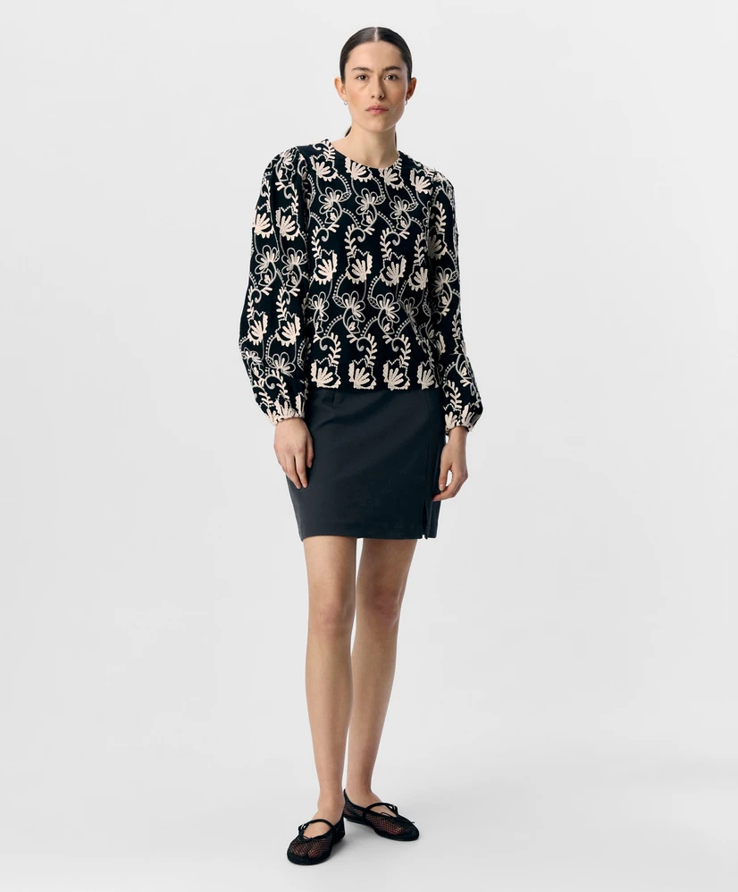 OBJECT Top Mya