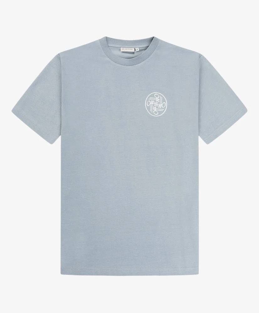 Off The Pitch T-shirt Never Settle