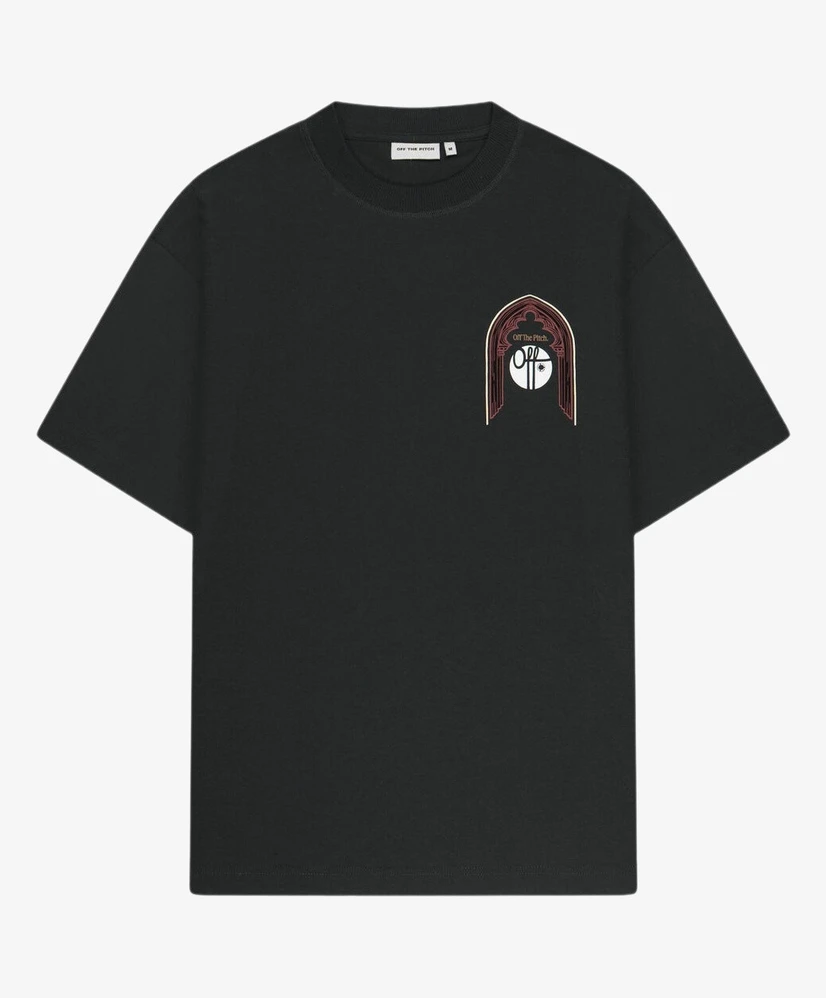 Off The Pitch T-shirt Sacred