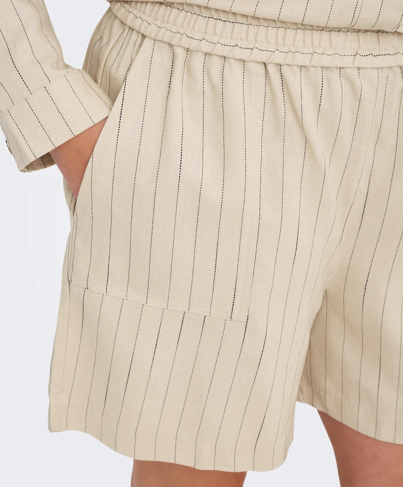 ONLY CARMAKOMA Short Monica
