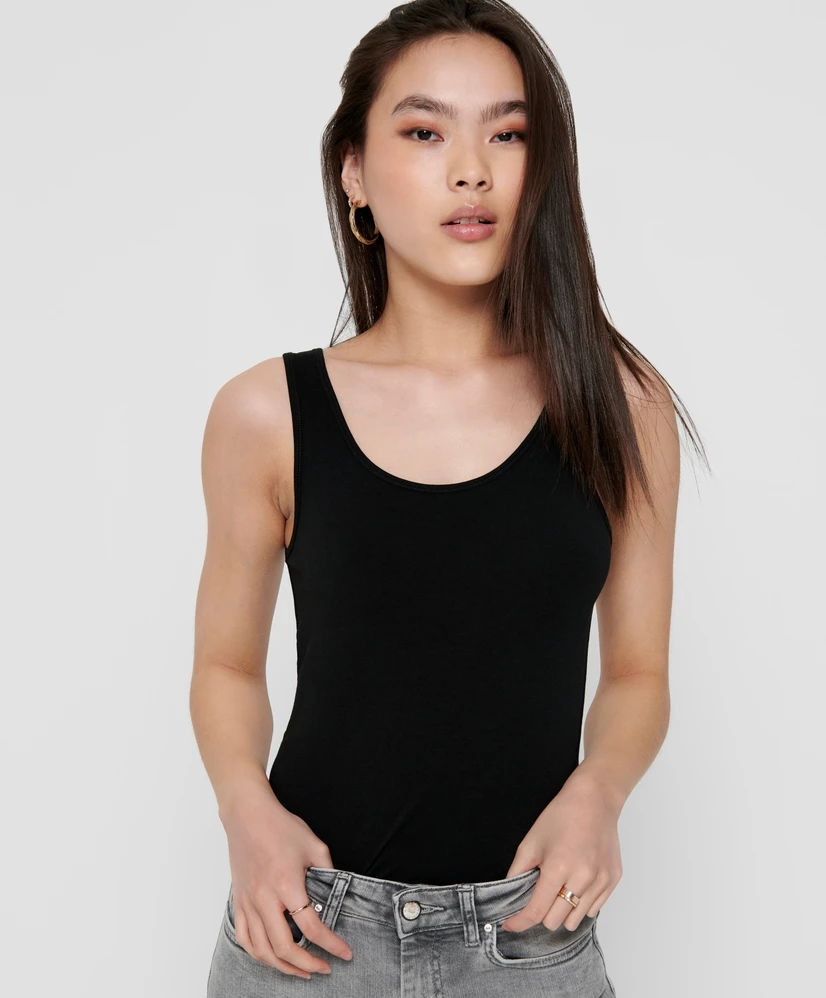 ONLY Top Basic Effen
