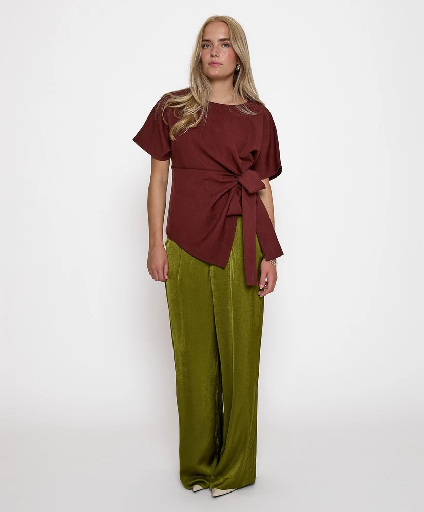 Peppercorn Top Rebecca