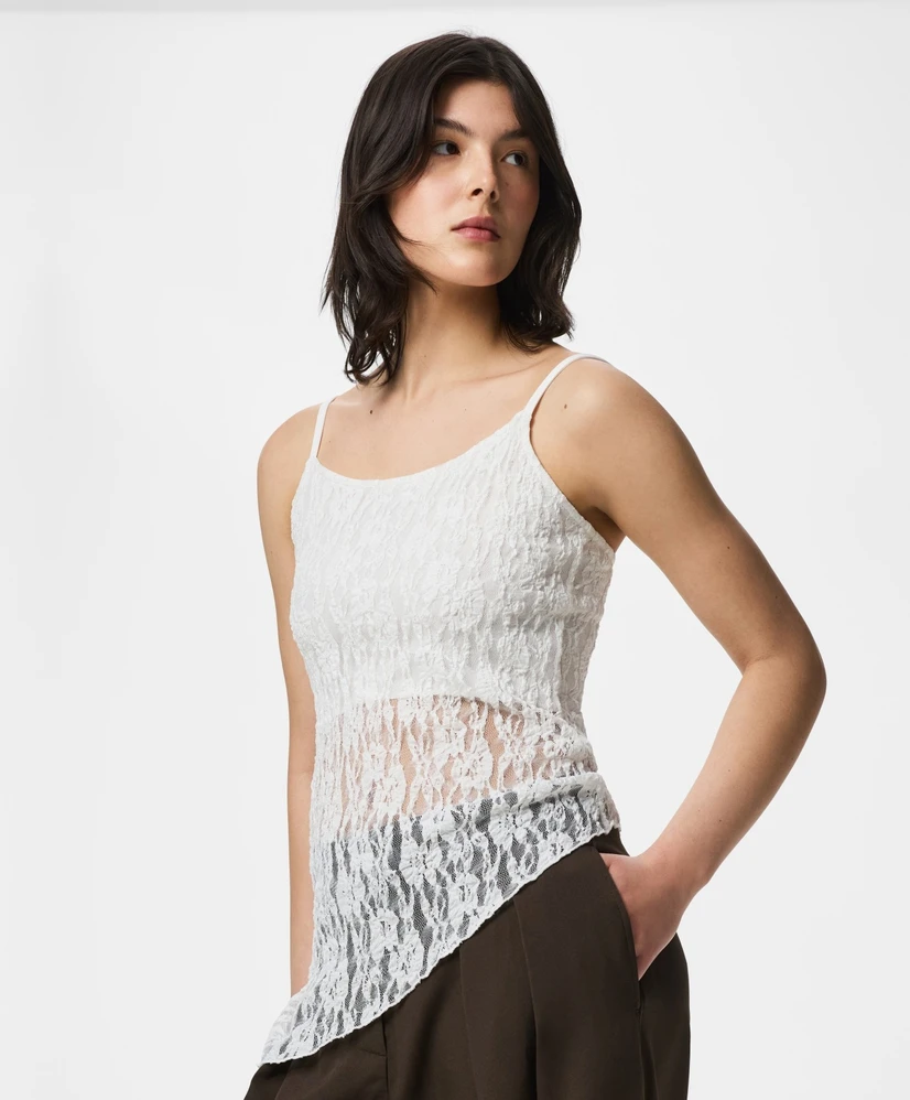 PIECES Top Ariana